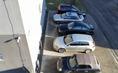 rackova_parkoviste